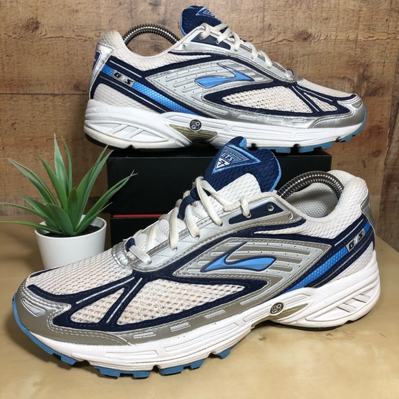 brooks adrenaline 7